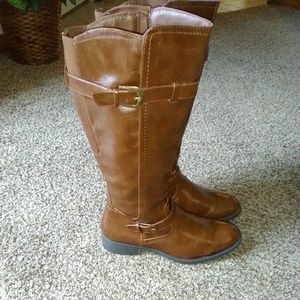 Women's boots